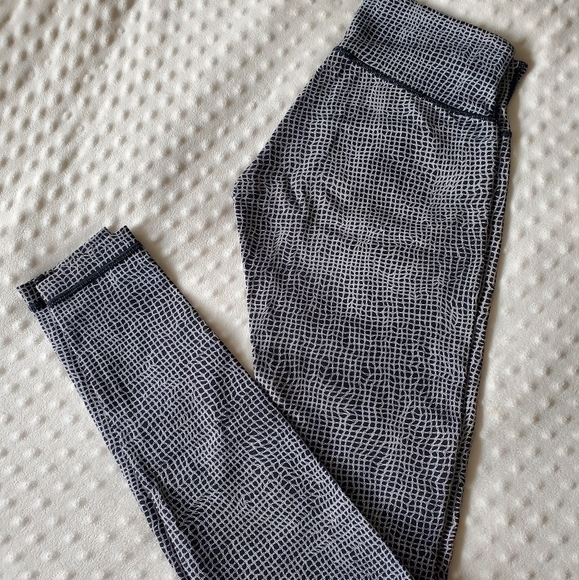 lululemon wunder under pant III - Picture 1 of 3